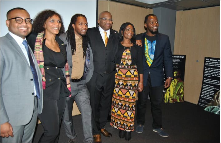 LBOSCAAN bestuur van links naar rechts: Kevin Mendeszoon (secretaris-generaal), Adinda de Vries (bestuursvoorzitter), Ptah Ankh Re (penningmeester) en verder Iwan Leeuwin, Sirelda Jackson en Simão Miguel (algemeen bestuursleden).