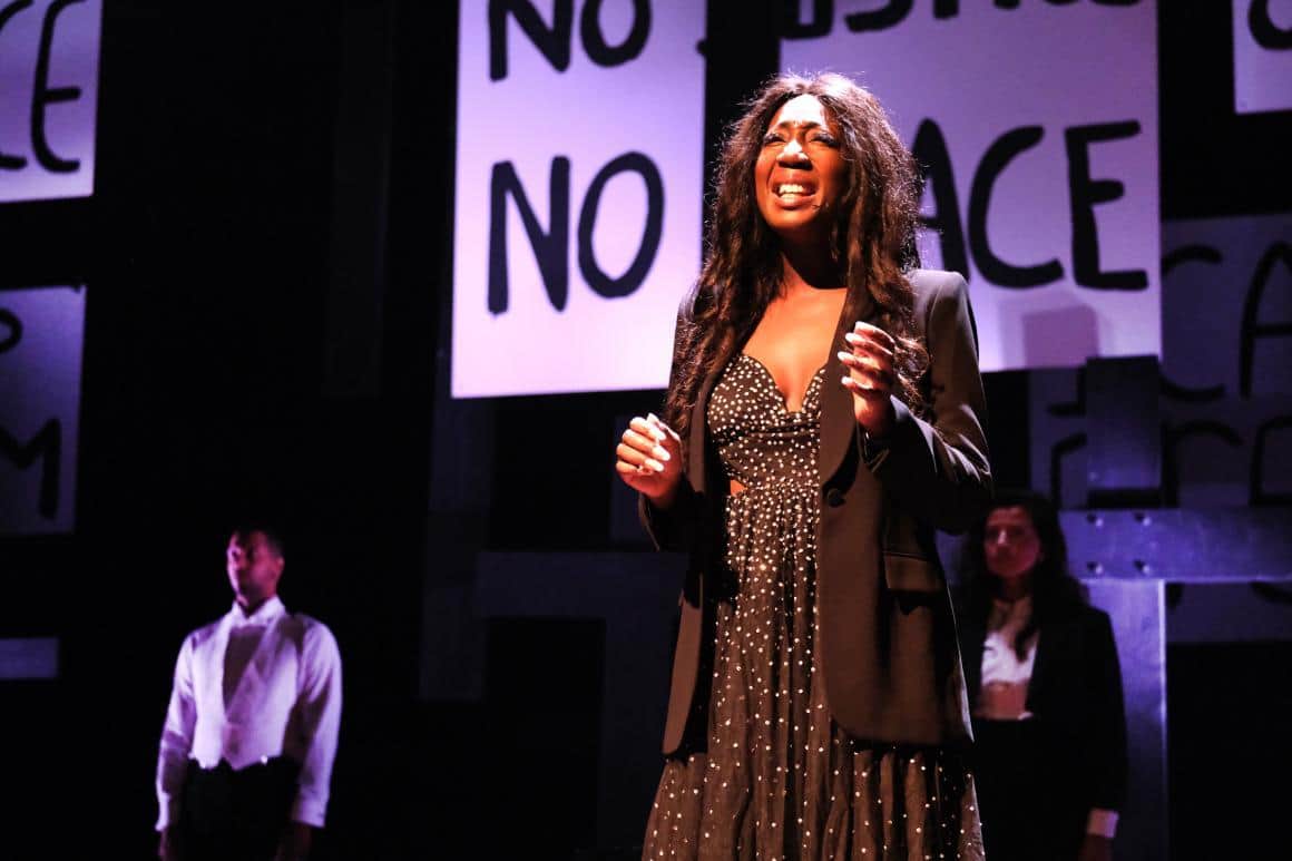   WHLWHW  foto Jean van Lingen